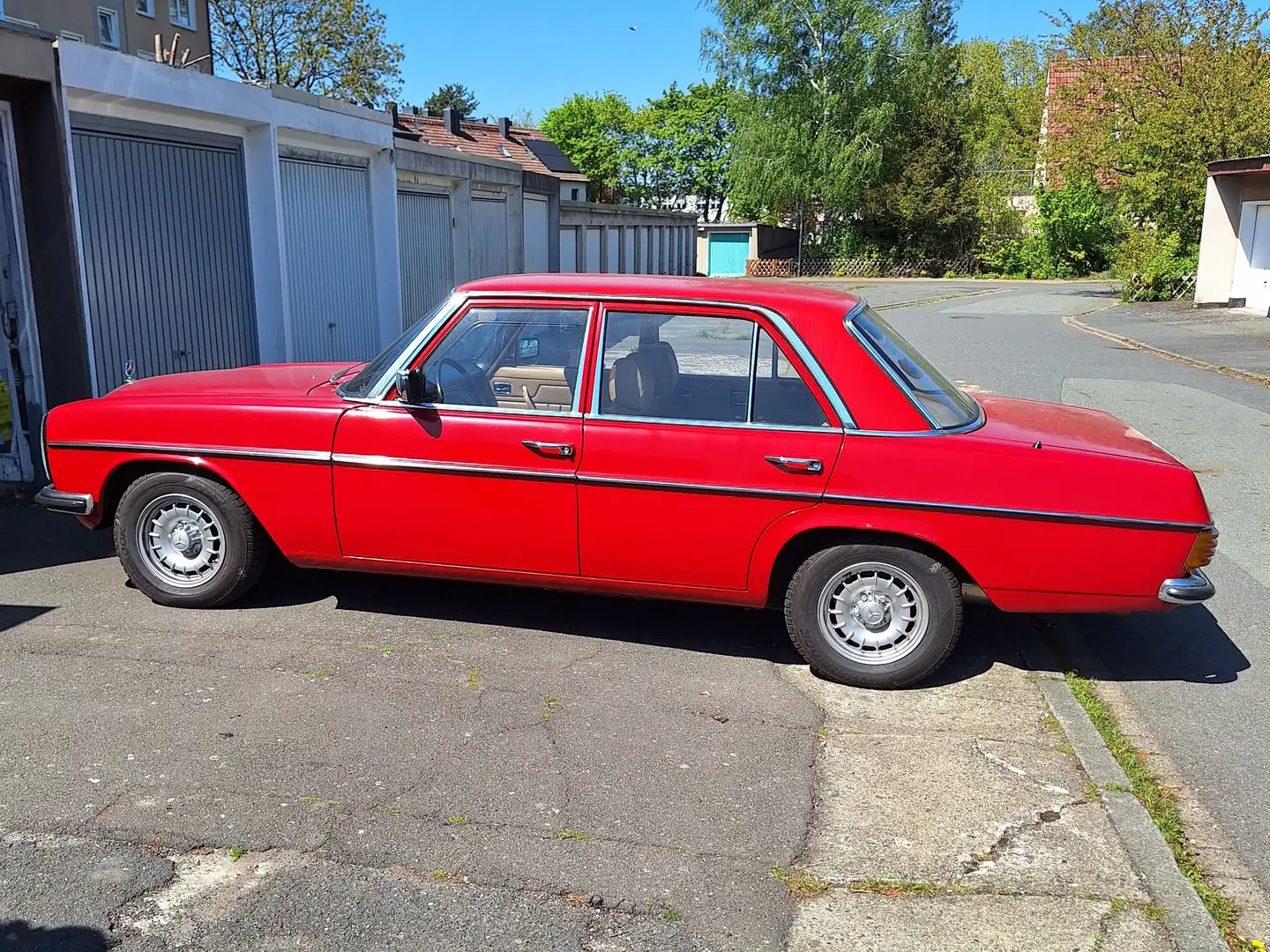Mercedes-Benz 220 Piros - 1