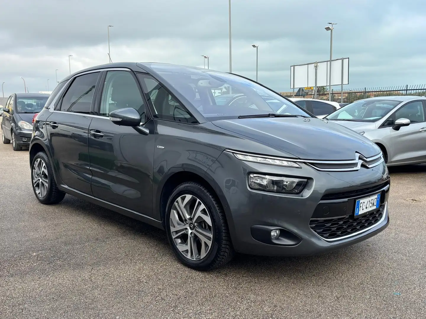 Citroen C4 Picasso C4 Picasso II 2016 1.6 bluehdi eat6 Exclusive Gris - 2