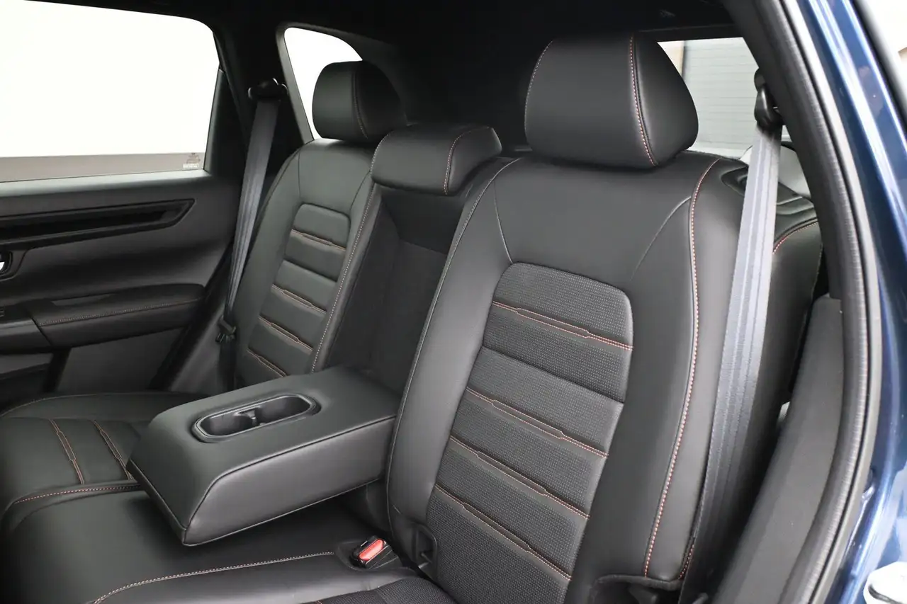 Honda CR-V снимка Honda CR-V
