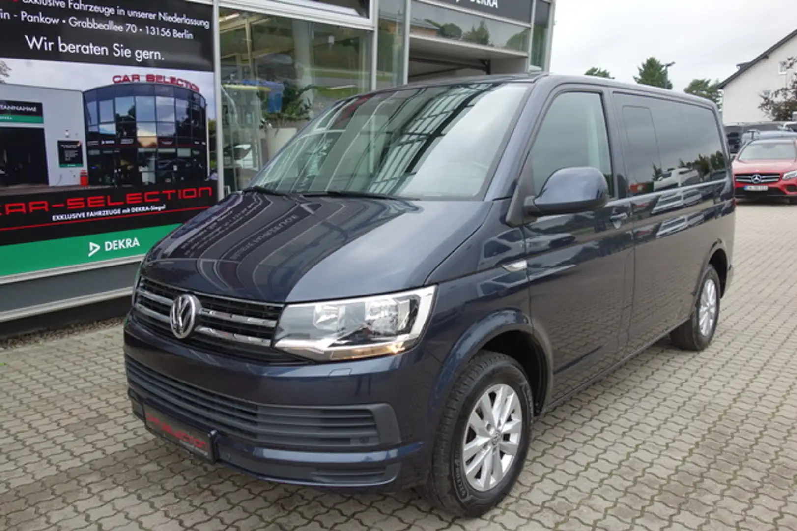 Volkswagen T6 Caravelle 2,0 TDI Comfortline 7-SITZER/STDHZG Blau - 1