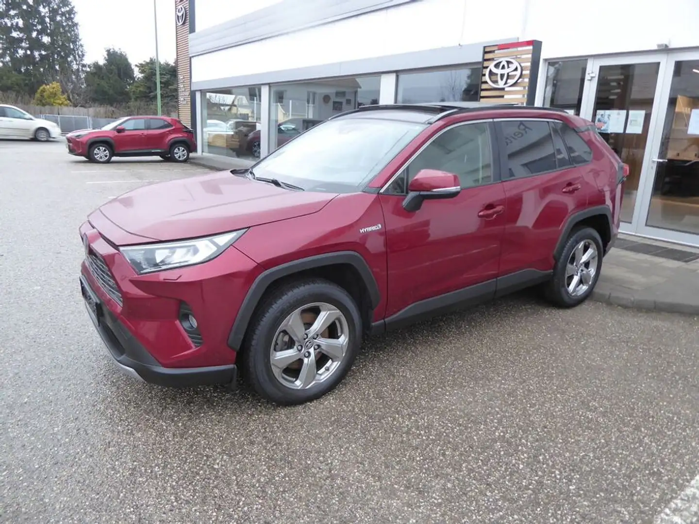 Toyota RAV 4 Hybrid 2WD *PANO*NAVI*BSM* Rot - 2