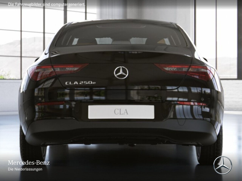 Mercedes-Benz CLA 250 e 8G — photo 9