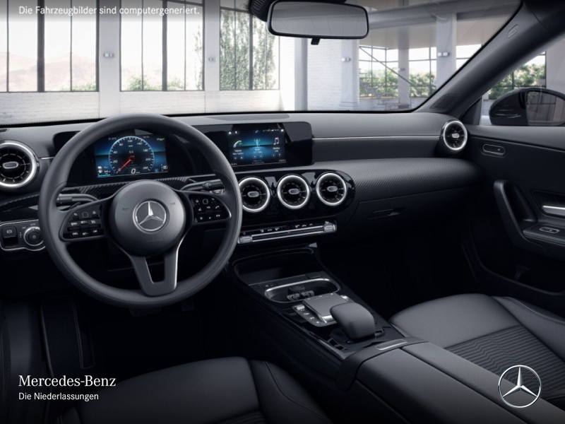 Mercedes-Benz CLA 250 e 8G — photo 11