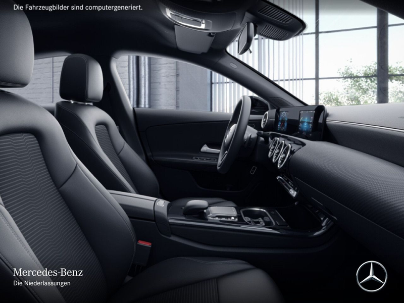 Mercedes-Benz CLA 250 e 8G — photo 13