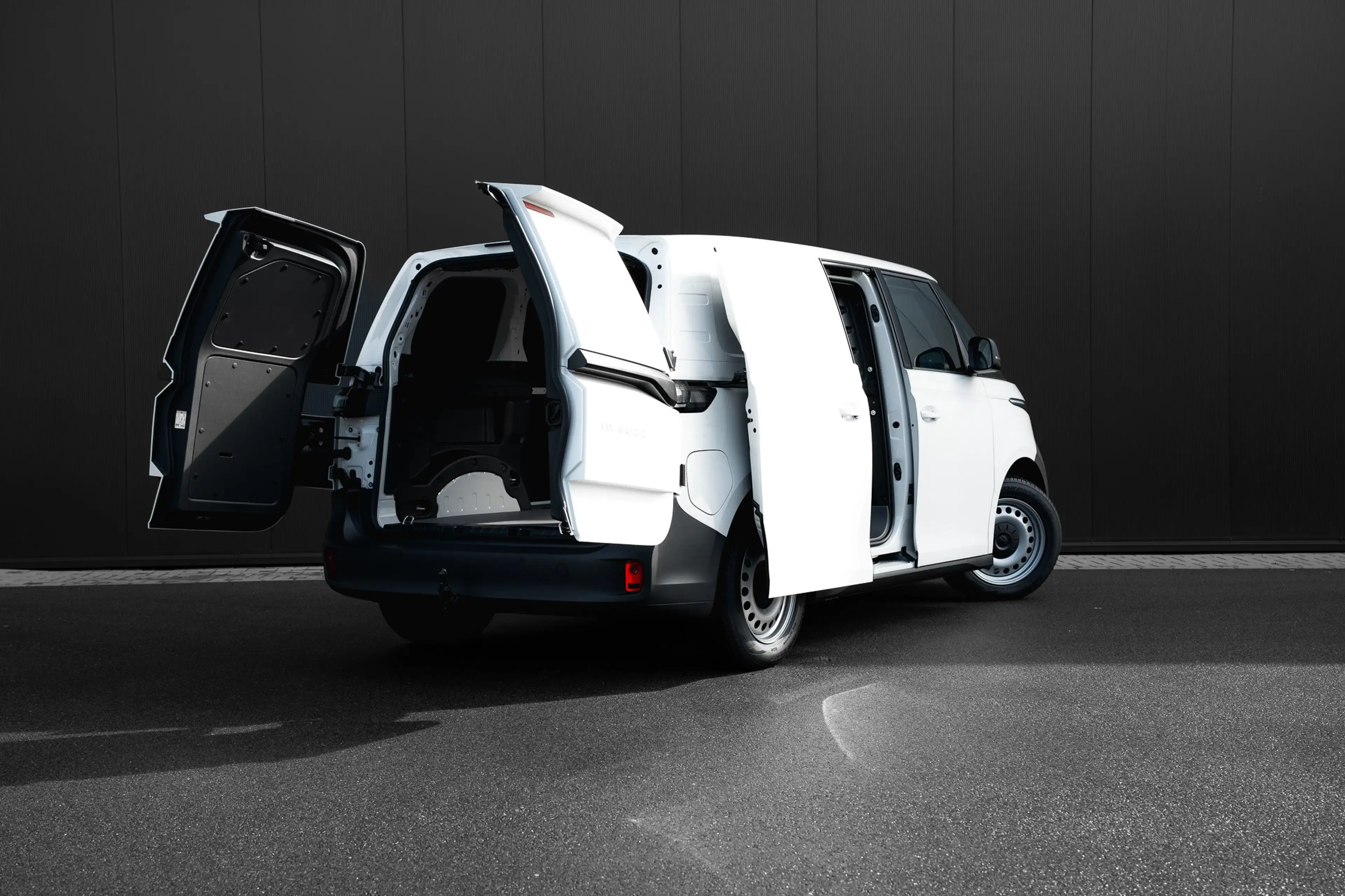 Volkswagen ID. Buzz Cargo 79 kWh | 286 pk | Trekhaak | Achterdeuren | App Co — photo 9