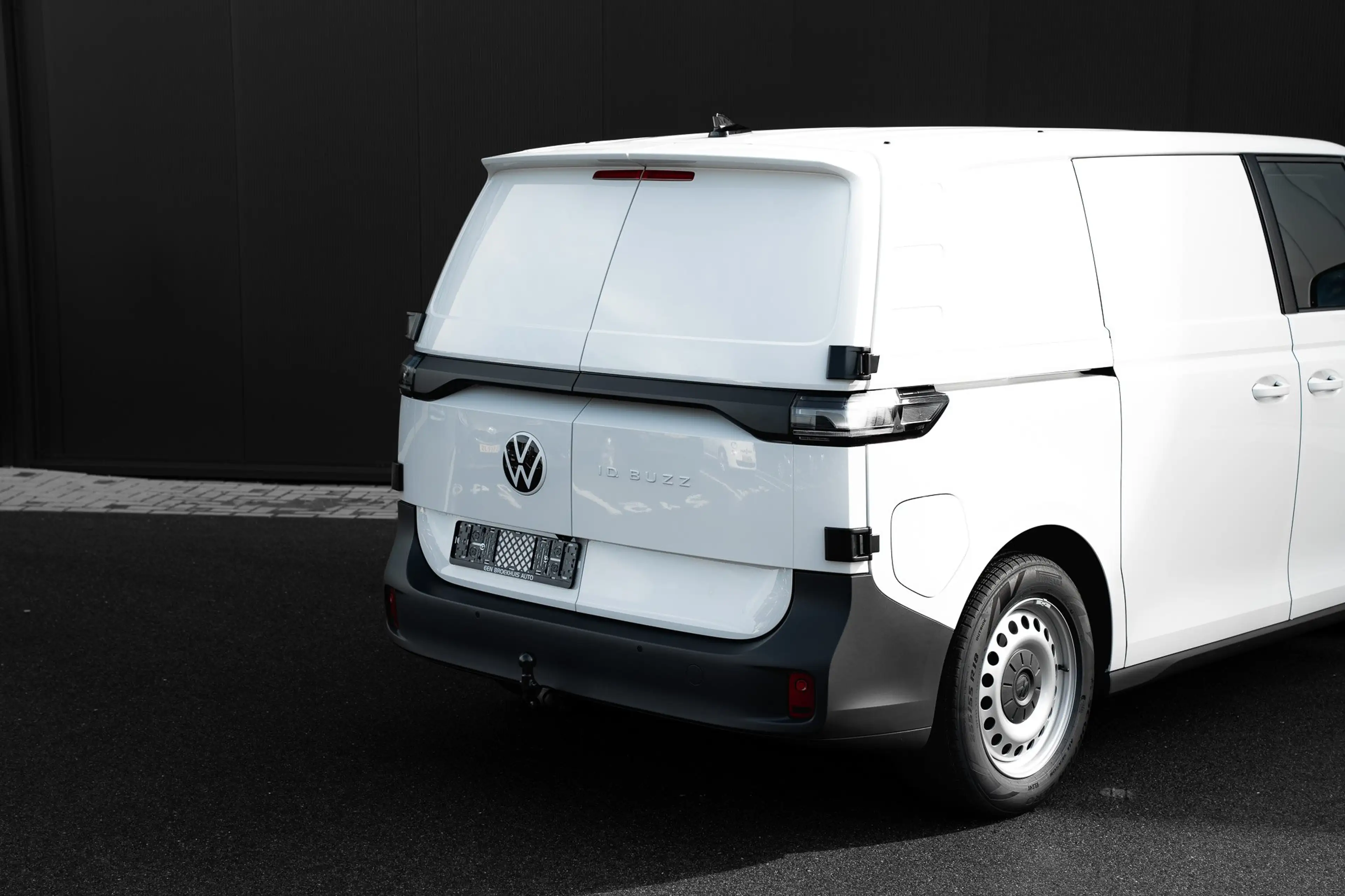 Volkswagen ID. Buzz Cargo 79 kWh | 286 pk | Trekhaak | Achterdeuren | App Co — photo 7