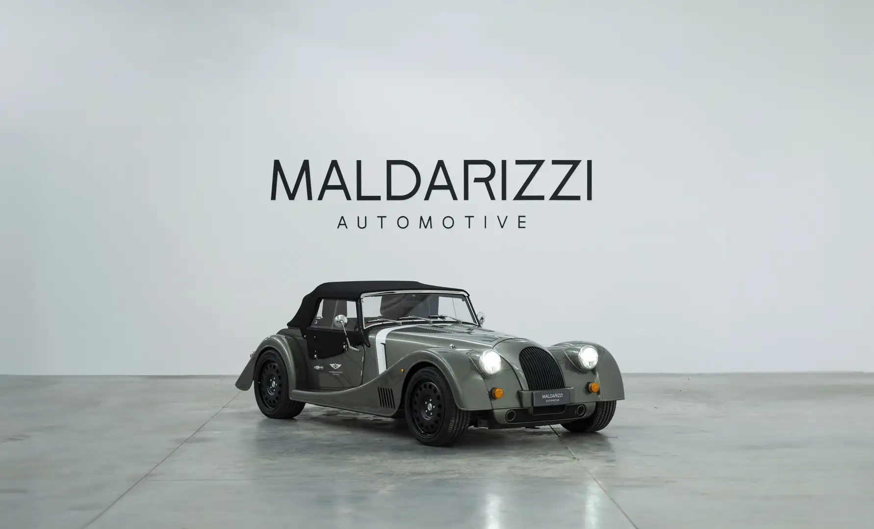 Morgan Plus Six MY23 LHD Verde - 1