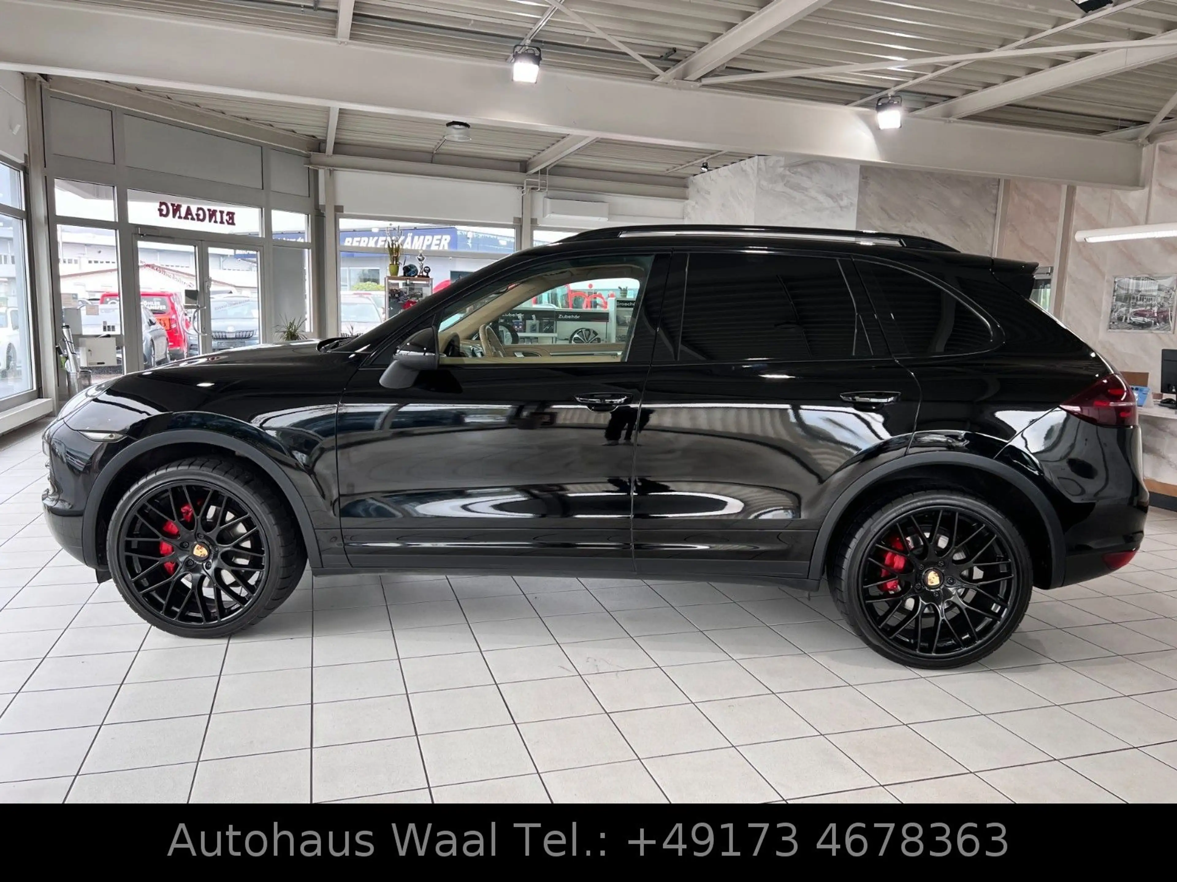 Porsche Cayenne Diesel | Service nur im PZ — photo 9