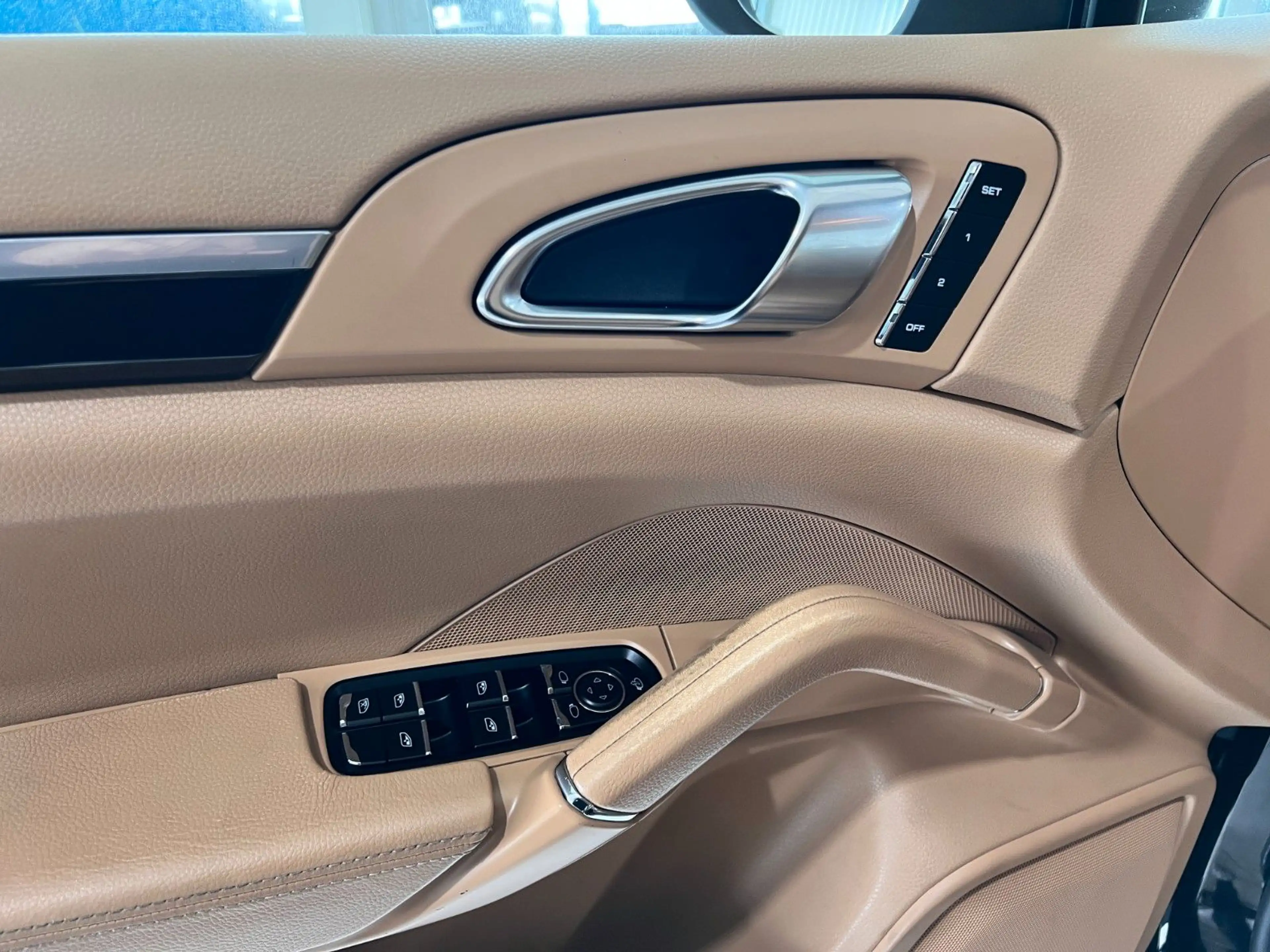 Porsche Cayenne Diesel | Service nur im PZ — photo 18
