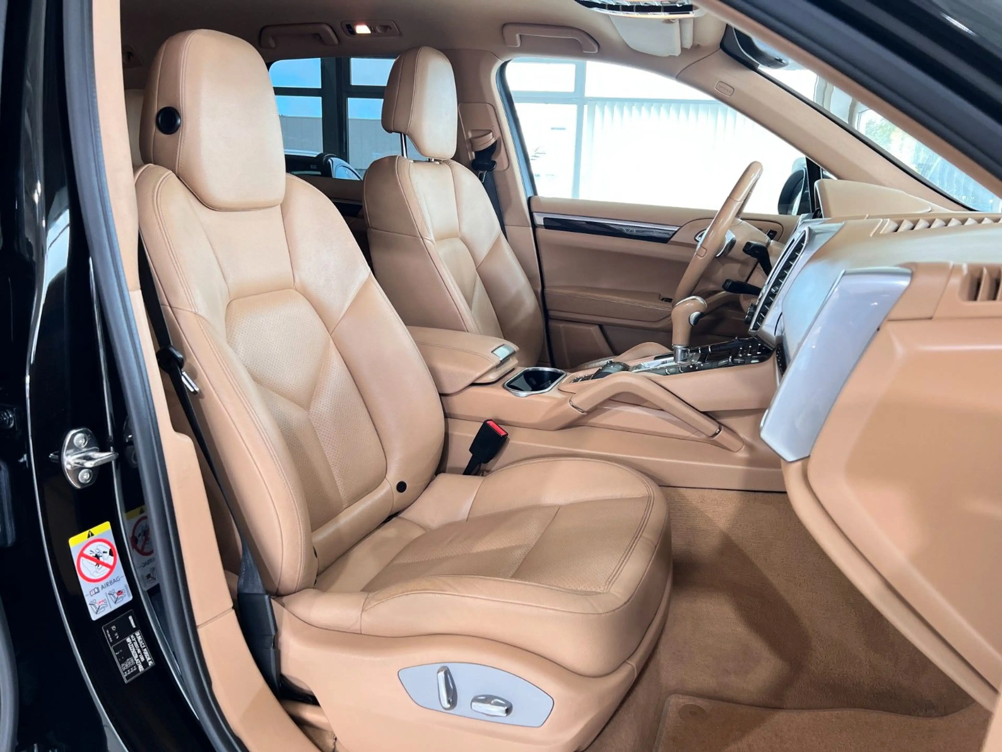 Porsche Cayenne Diesel | Service nur im PZ — photo 20