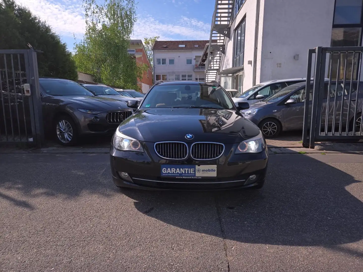 BMW 523 Baureihe 5 Touring 523i Schwarz - 2