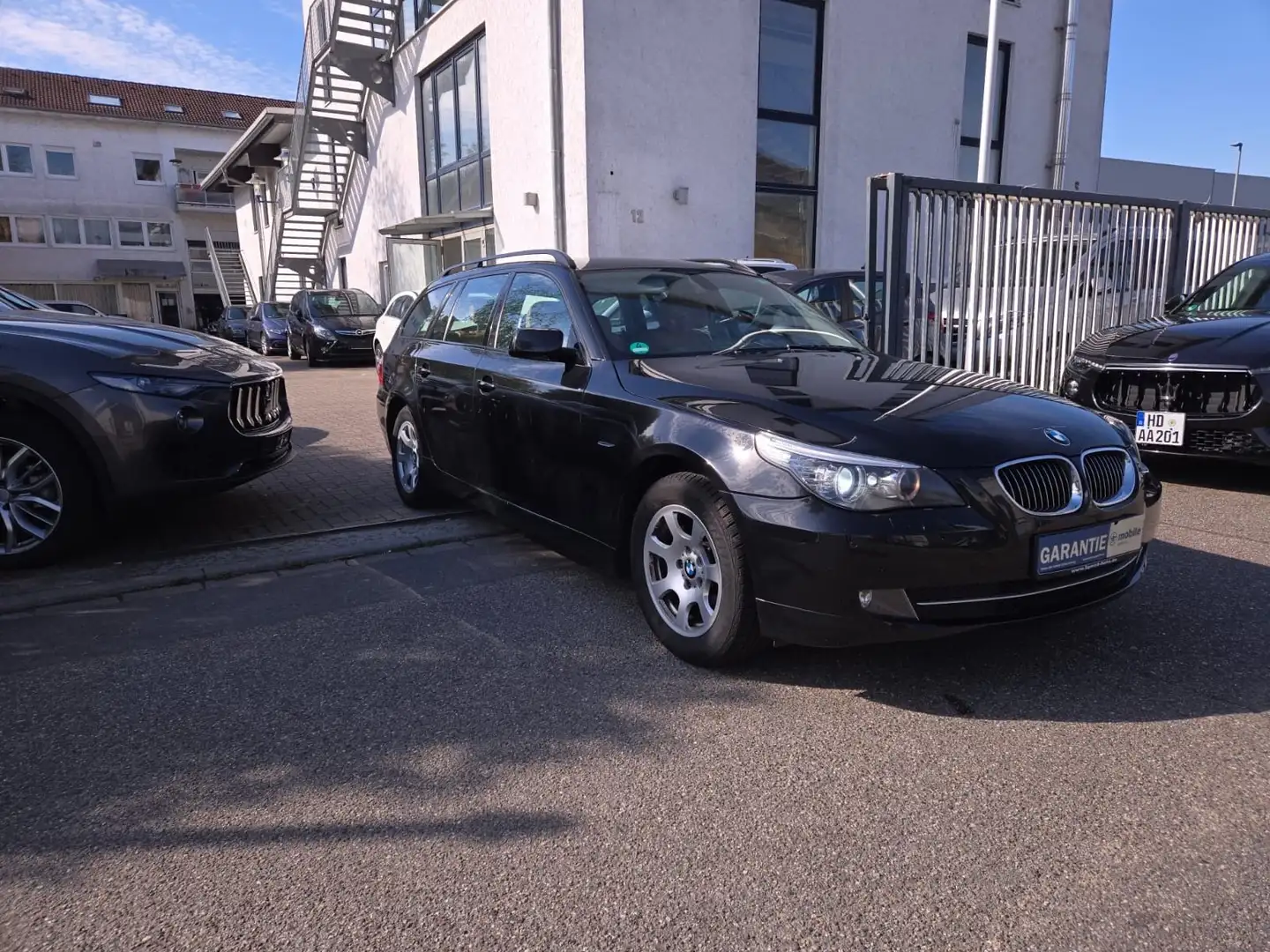 BMW 523 Baureihe 5 Touring 523i Schwarz - 1