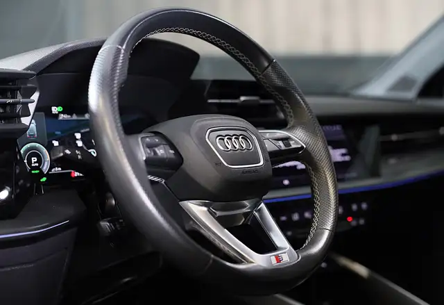 Audi A3 view 7