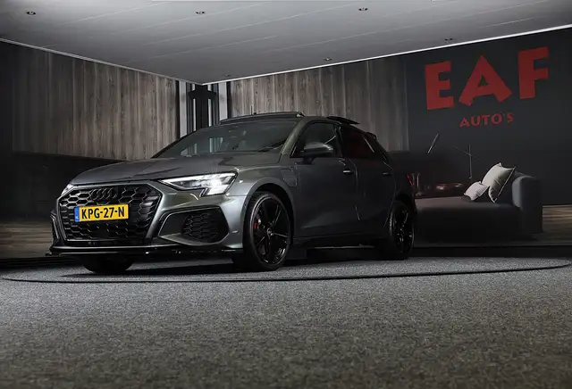 Audi A3 view 4