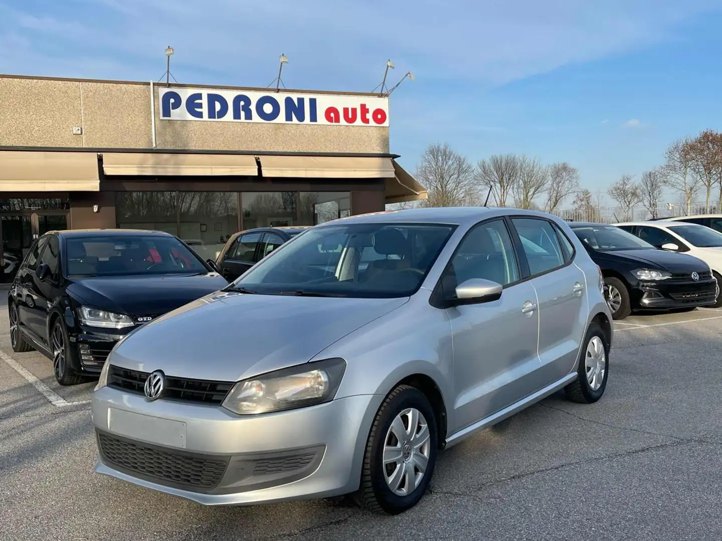 Volkswagen Polo 1.2 60 CV Benzina 5p. Trendline Clima Neopatentati Argento - 1