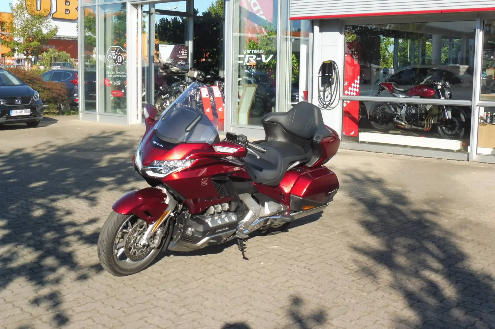 Honda GL 1800 'Goldwing' Tour, vom Vertragshändler Rot - 2