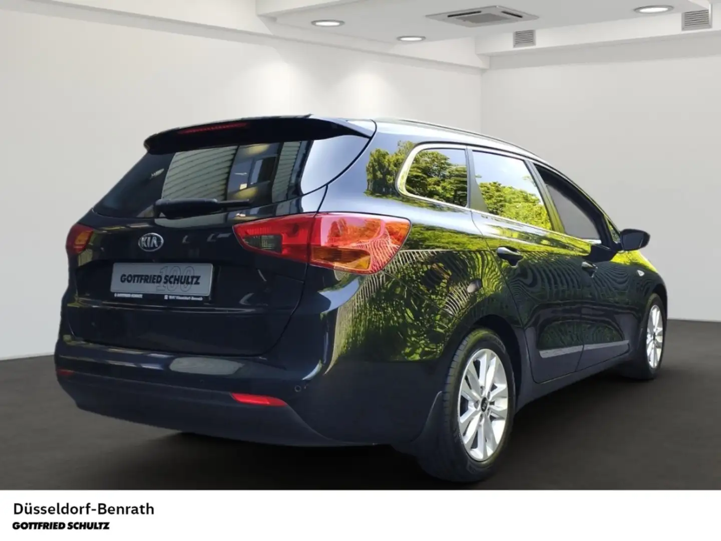 Kia Ceed / cee'd Sportswagon Spirit 1.6 GDI Navi Einparkhilfe Kamer Noir - 2
