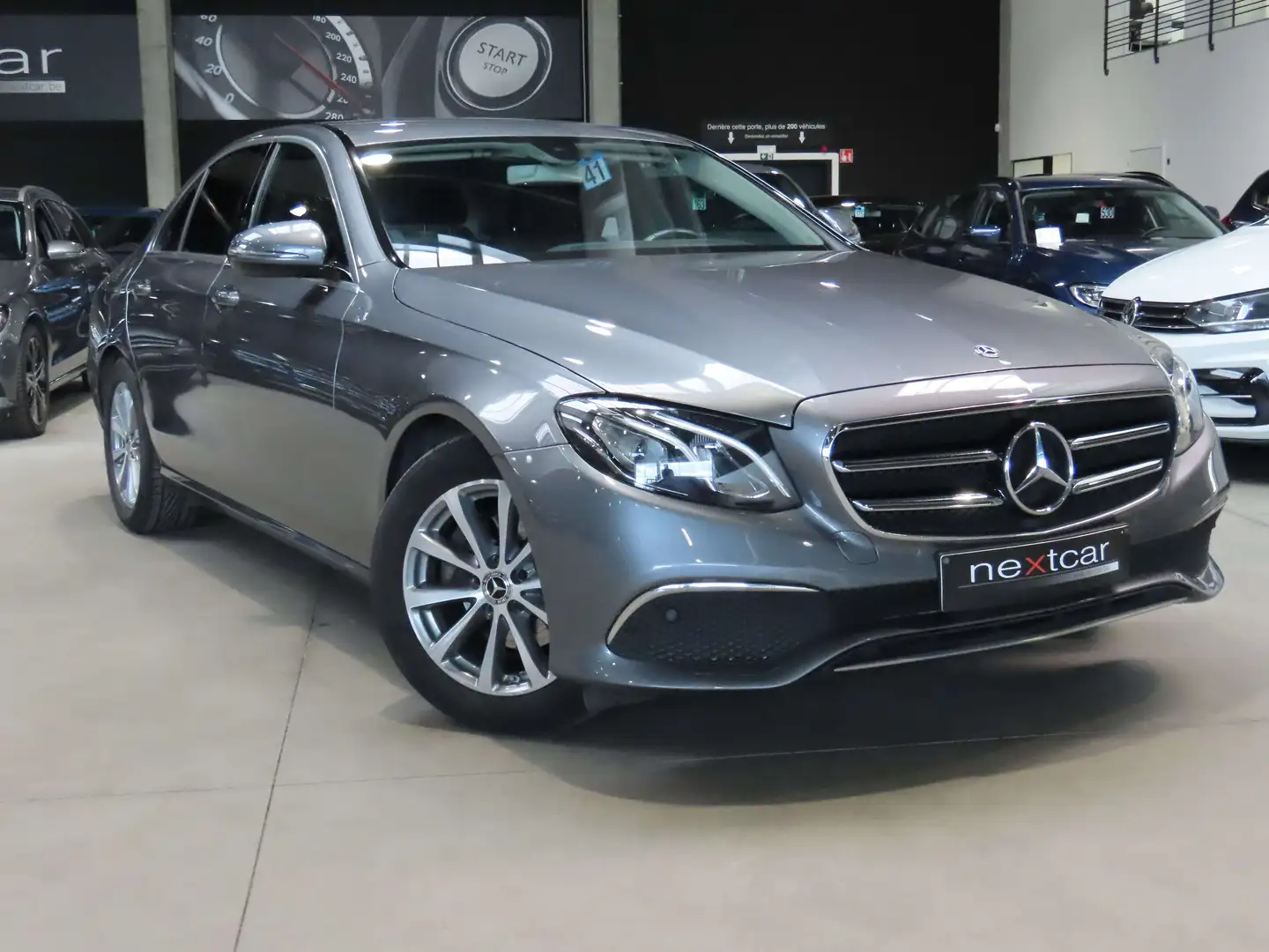 Mercedes-Benz E 200 d Berline ***LED-NAVI-CUIR-PARKING-CAMERA*** Gris - 2
