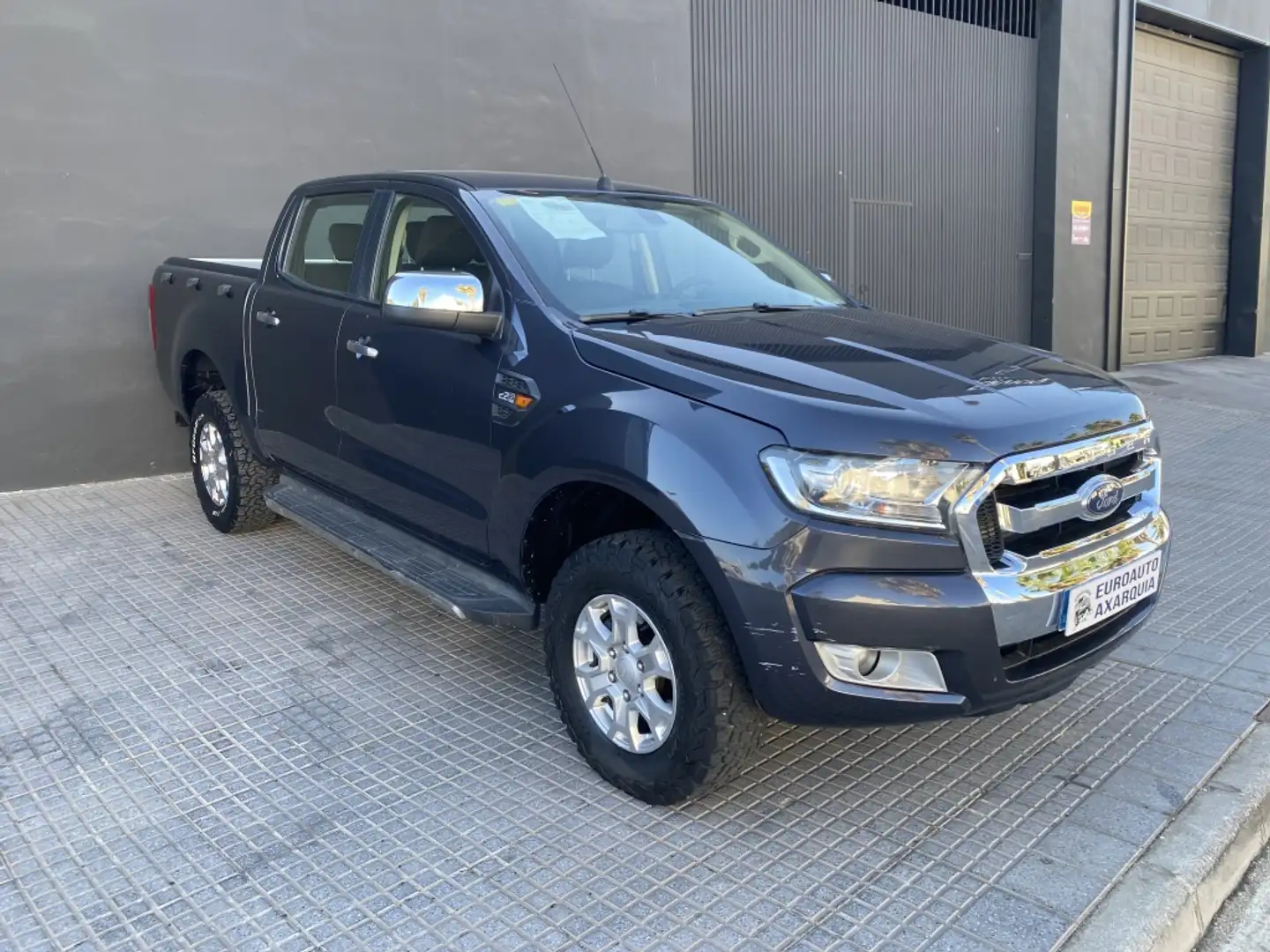 Ford Ranger 2.2TDCI DCb. XLT Limited 4x4 Aut. Gris - 1