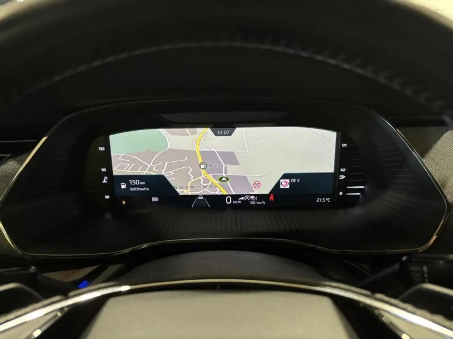 Skoda Octavia SPORTLINE 2,0DSG SKY VIRTUAL COCKPIT MATRIX BEAM Schwarz - 2