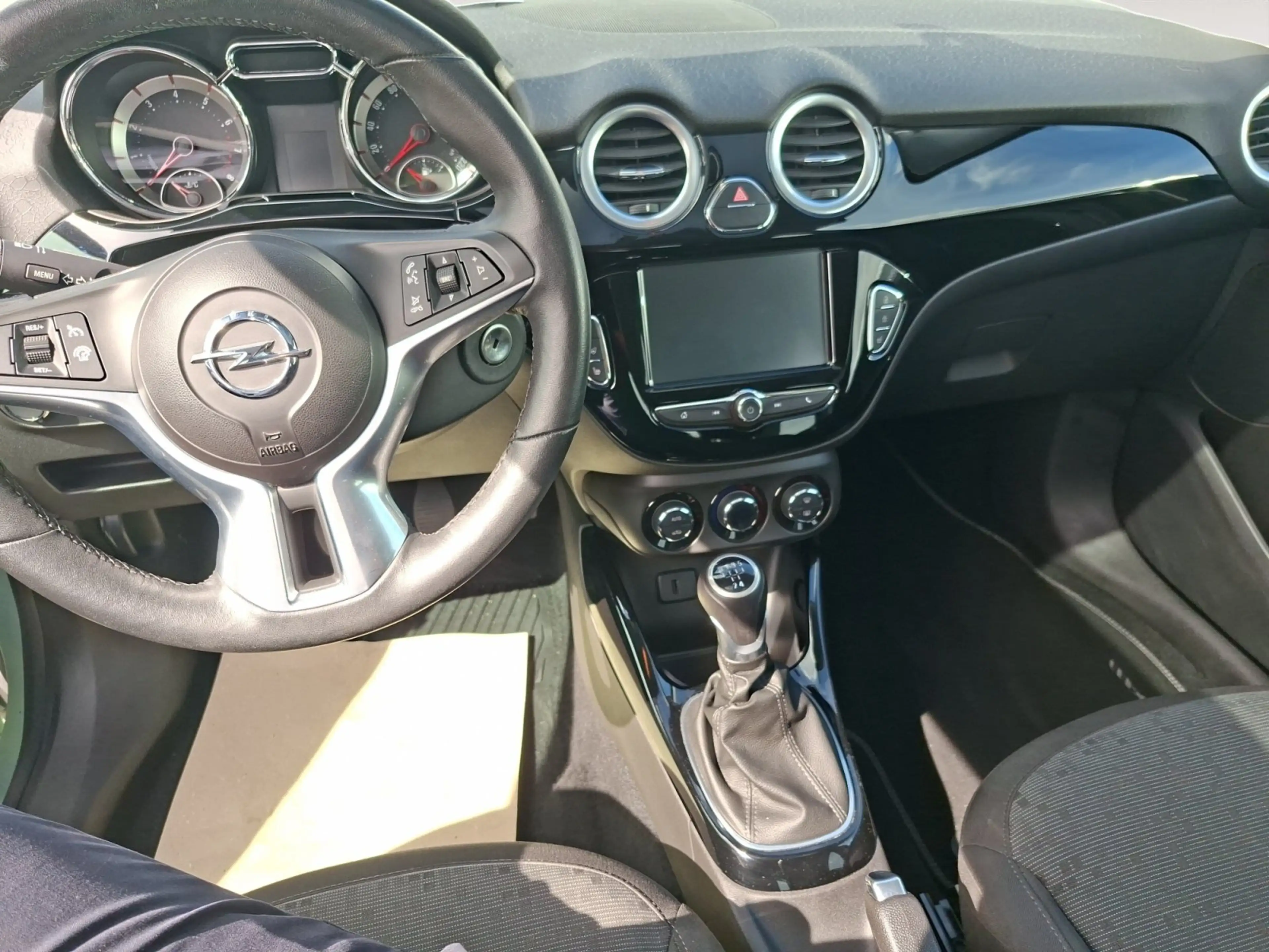Opel Adam 1.4 Jam Panoramadach Top Ausstattung — photo 13