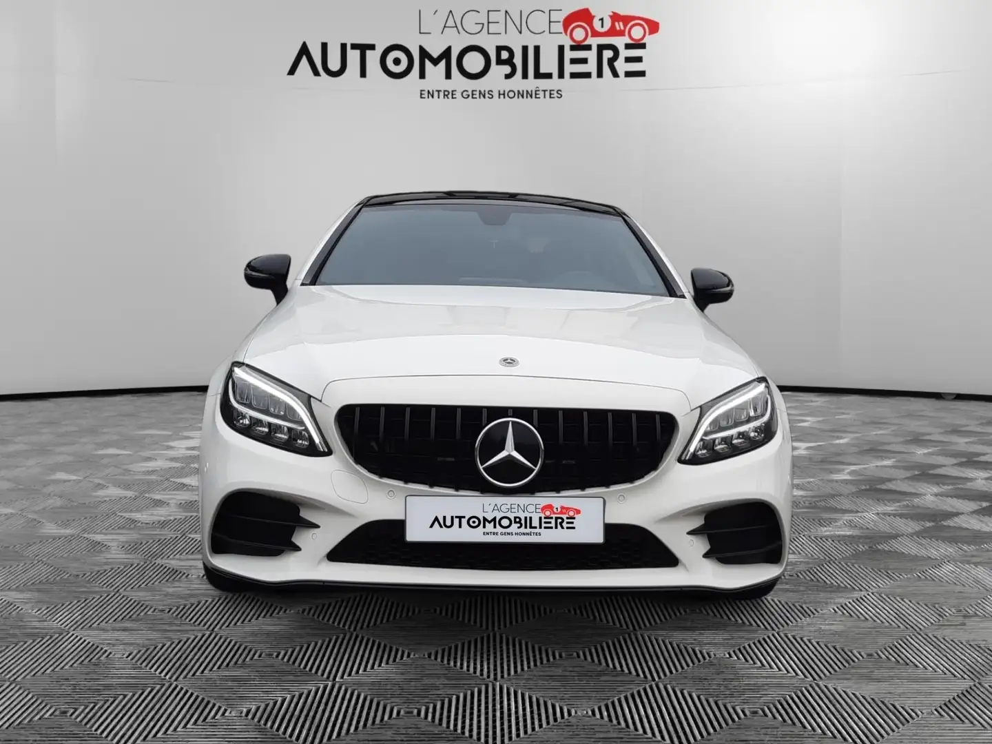 Mercedes-Benz C 220 Coupe Pack AMG 2.0d 194Ch/ Garantie 12 Mois Blanc - 2