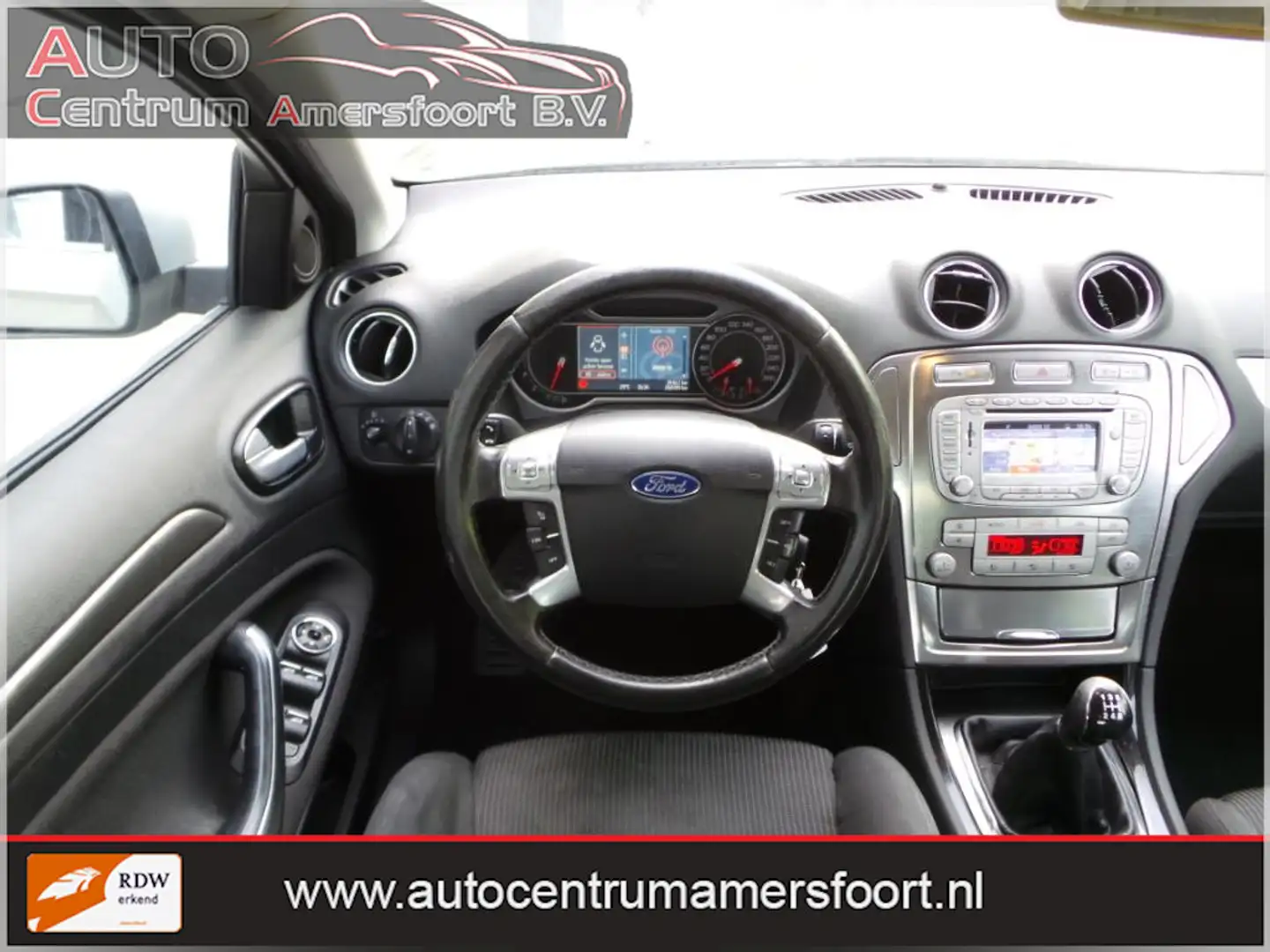 Ford Mondeo 2.0-16V Limited ( INRUIL MOGELIJK ) Bruin - 2