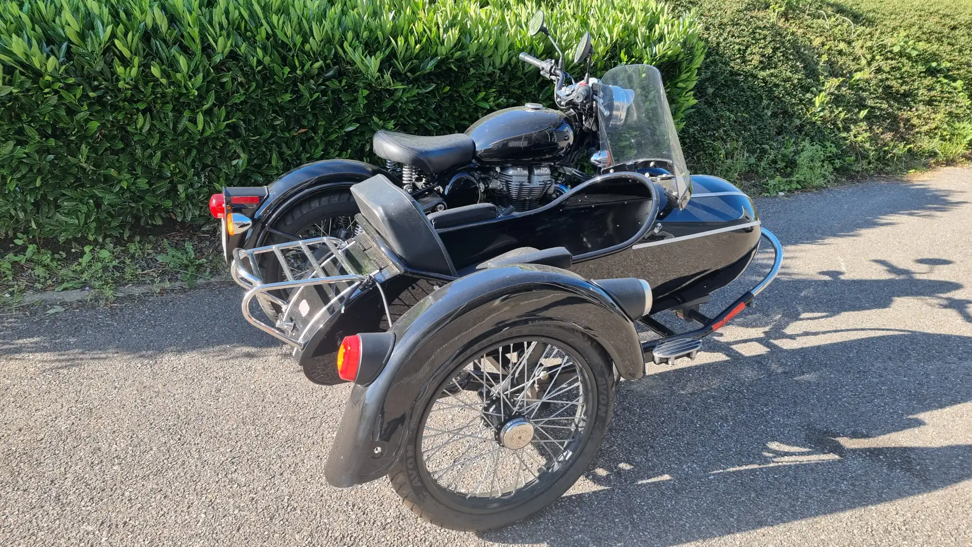 Royal Enfield Bullet 500 Zwart - 2