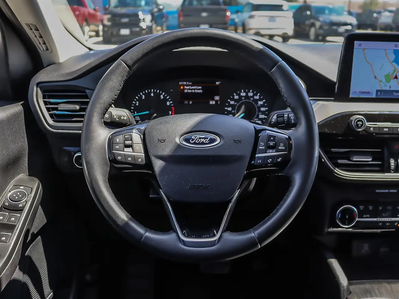Ford Escape снимка Ford Escape