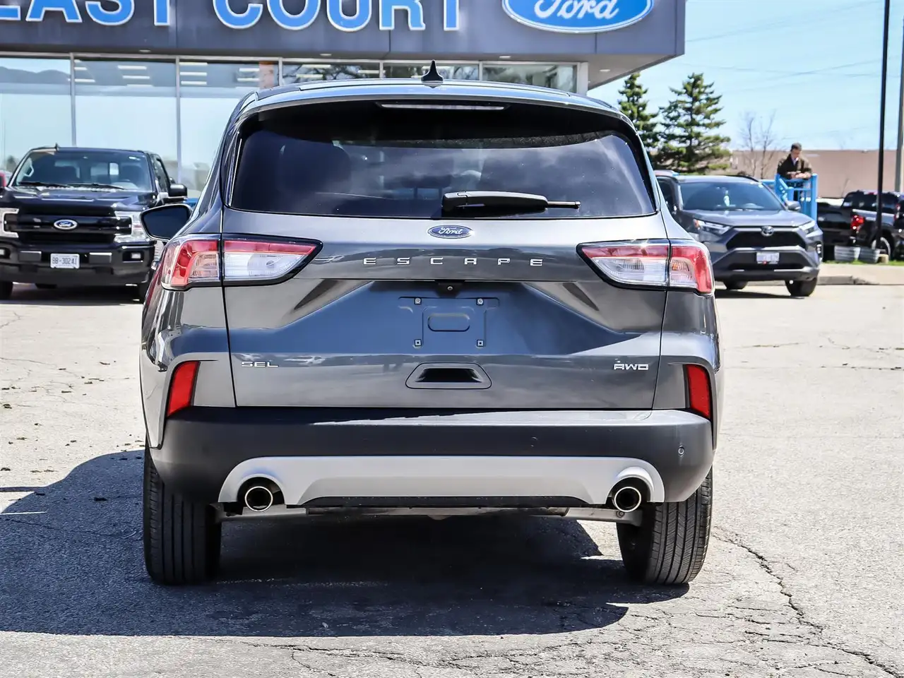 Ford Escape снимка Ford Escape