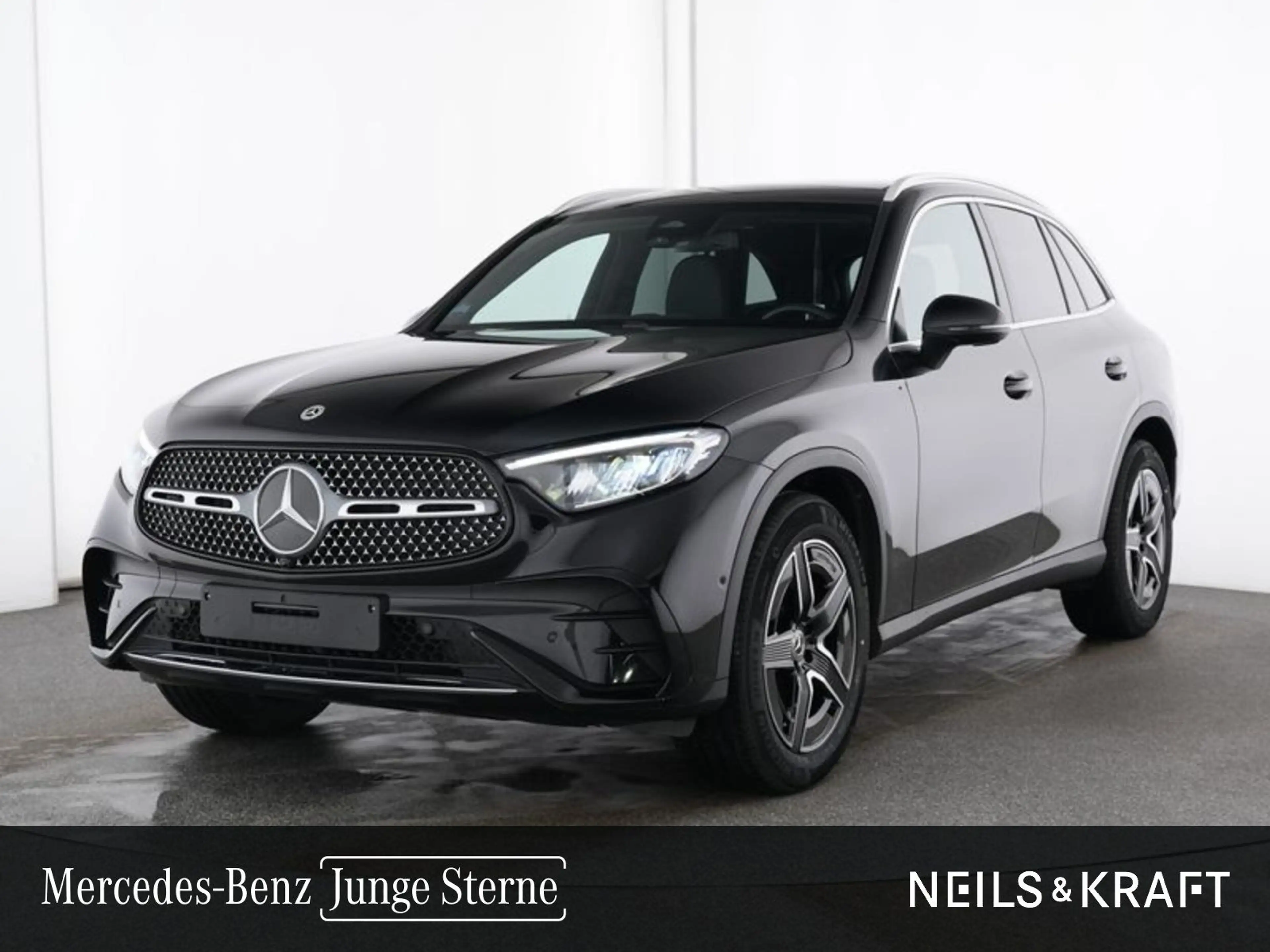 Mercedes-Benz GLC 200 4MATIC AMG+MEMORY+TOTW+AMBIENTE+ILS+AHK