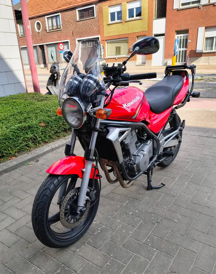 Kawasaki ER