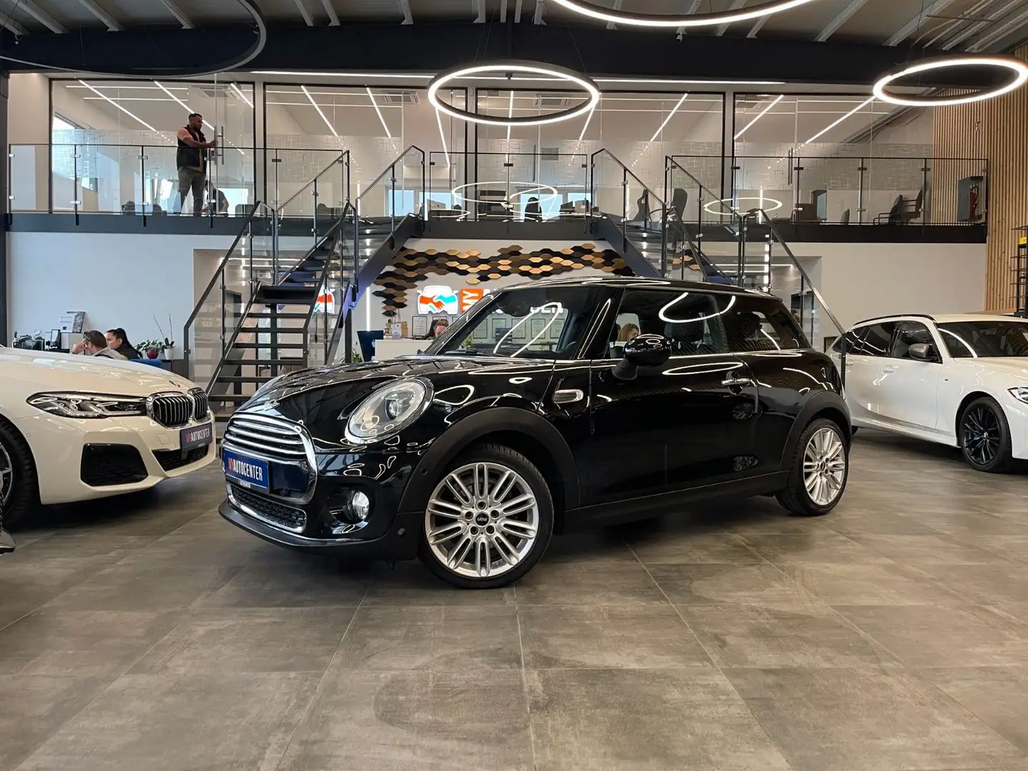 MINI Cooper 3-Türer *NAVI*VOLLLEDER*HEAD-UP*LED*HUD* Czarny - 1