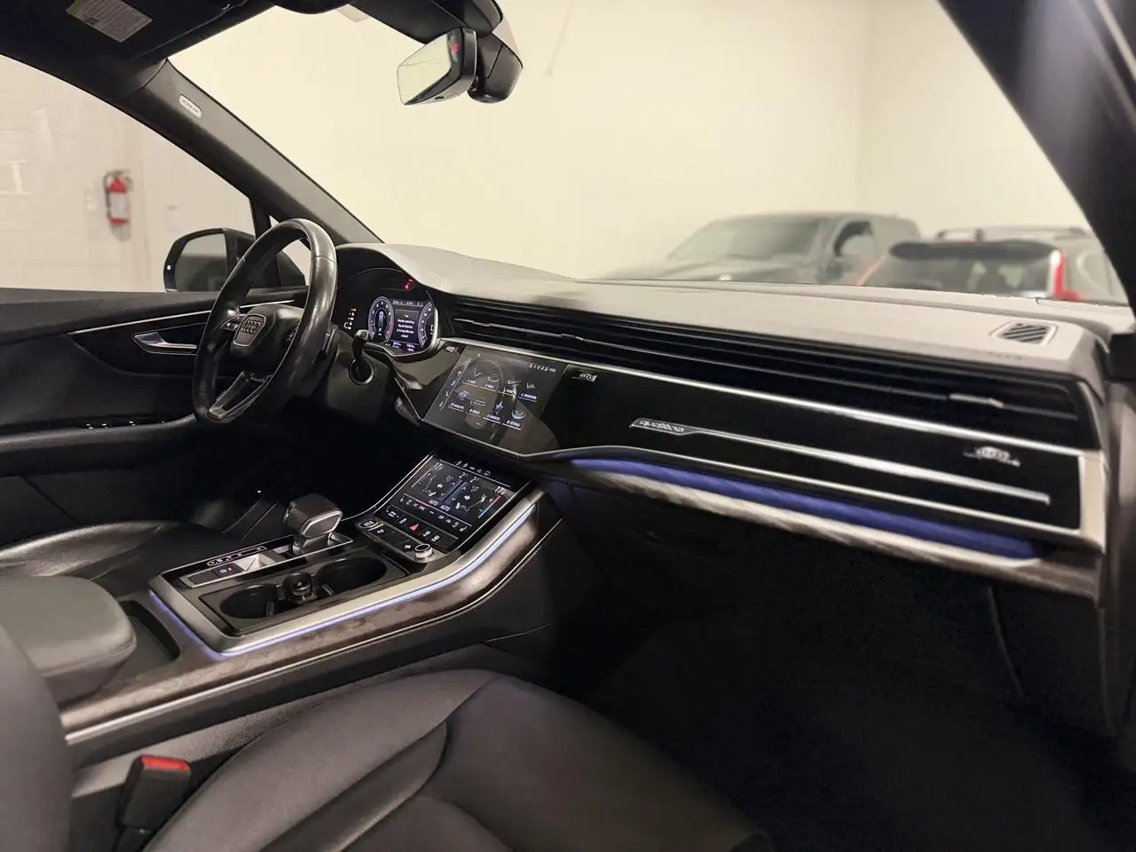 Audi Q7 снимка Audi Q7