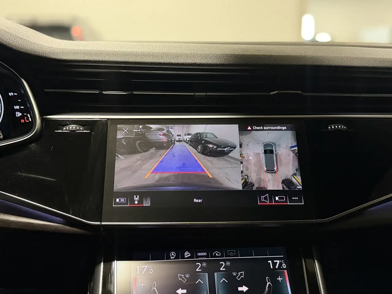 Audi Q7 снимка Audi Q7