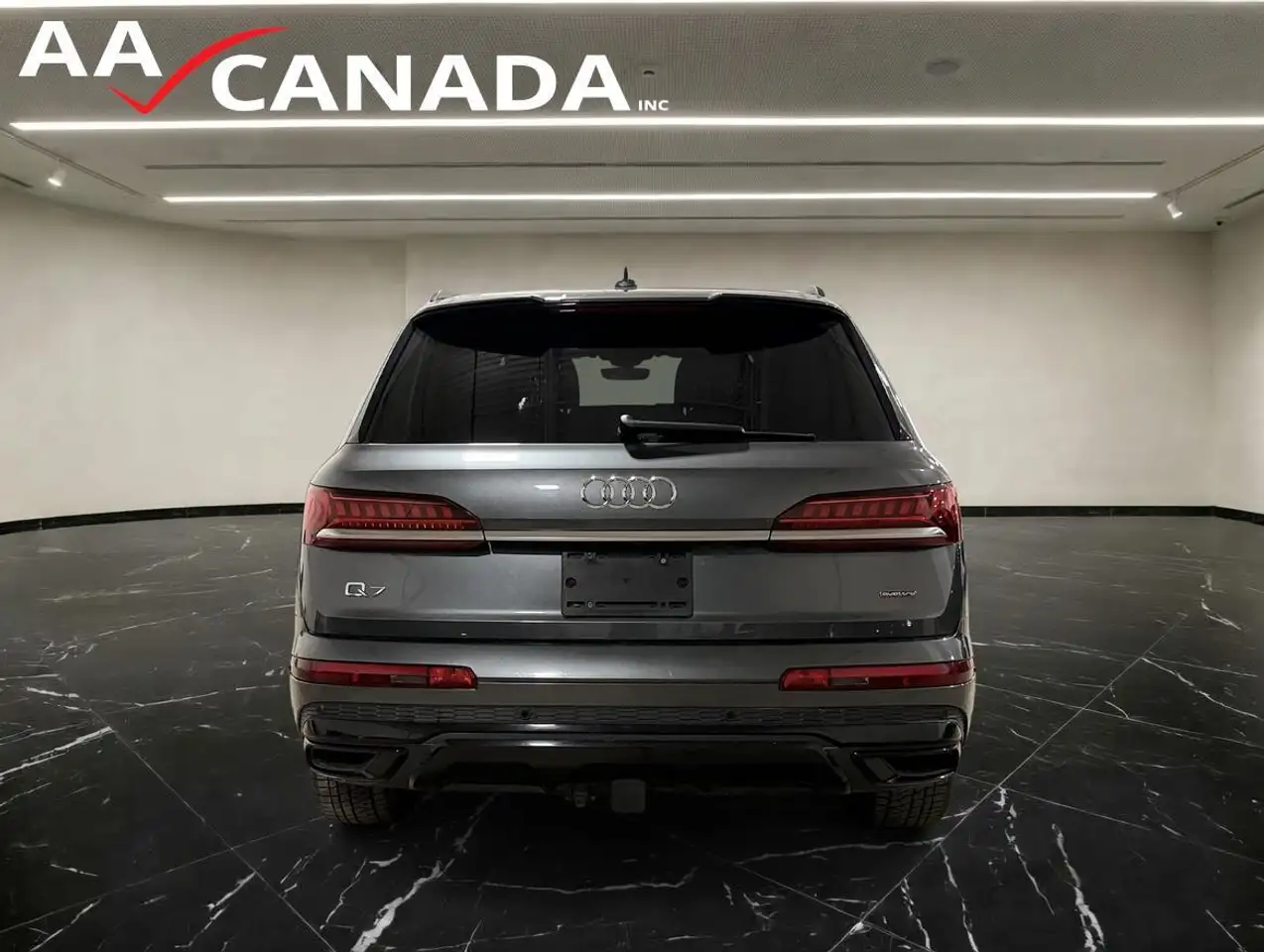 Audi Q7 снимка Audi Q7