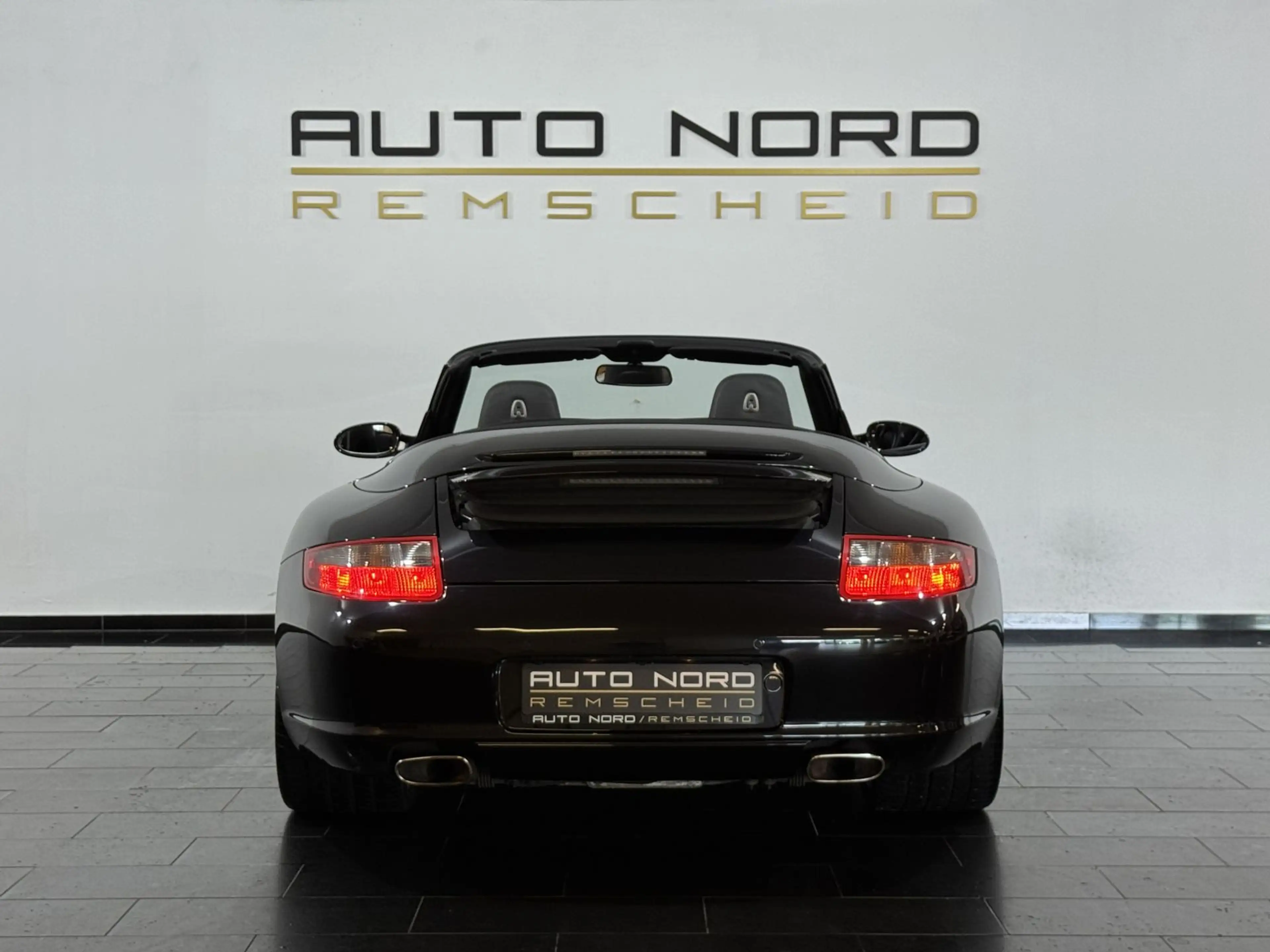 Porsche 997 Carrera Cabrio*Xenon*PCM*Sitzhzg*Leder*Navi* — photo 9