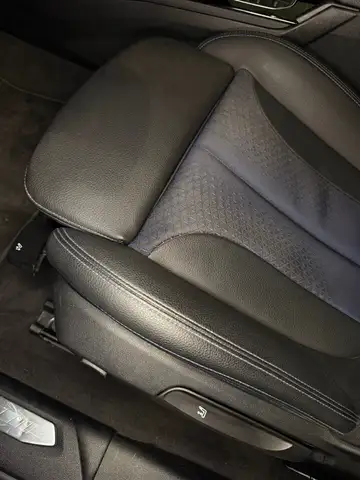 BMW 1 Series view 26