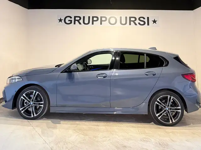 BMW 1 Series view 8