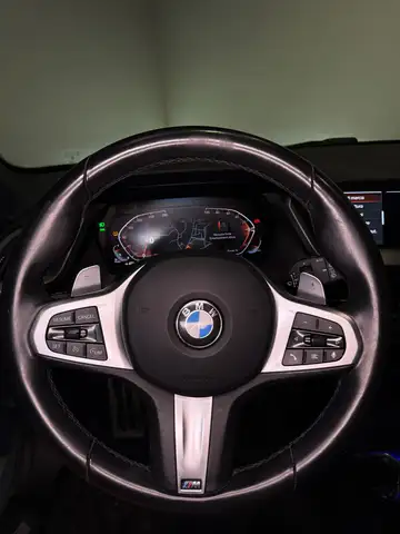 BMW 1 Series view 13