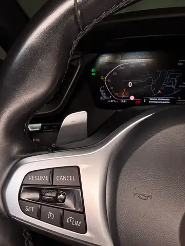 BMW 1 Series view 14