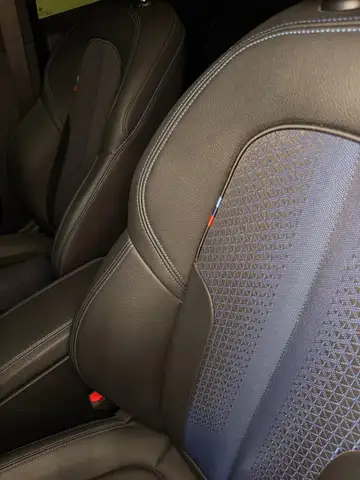 BMW 1 Series view 25