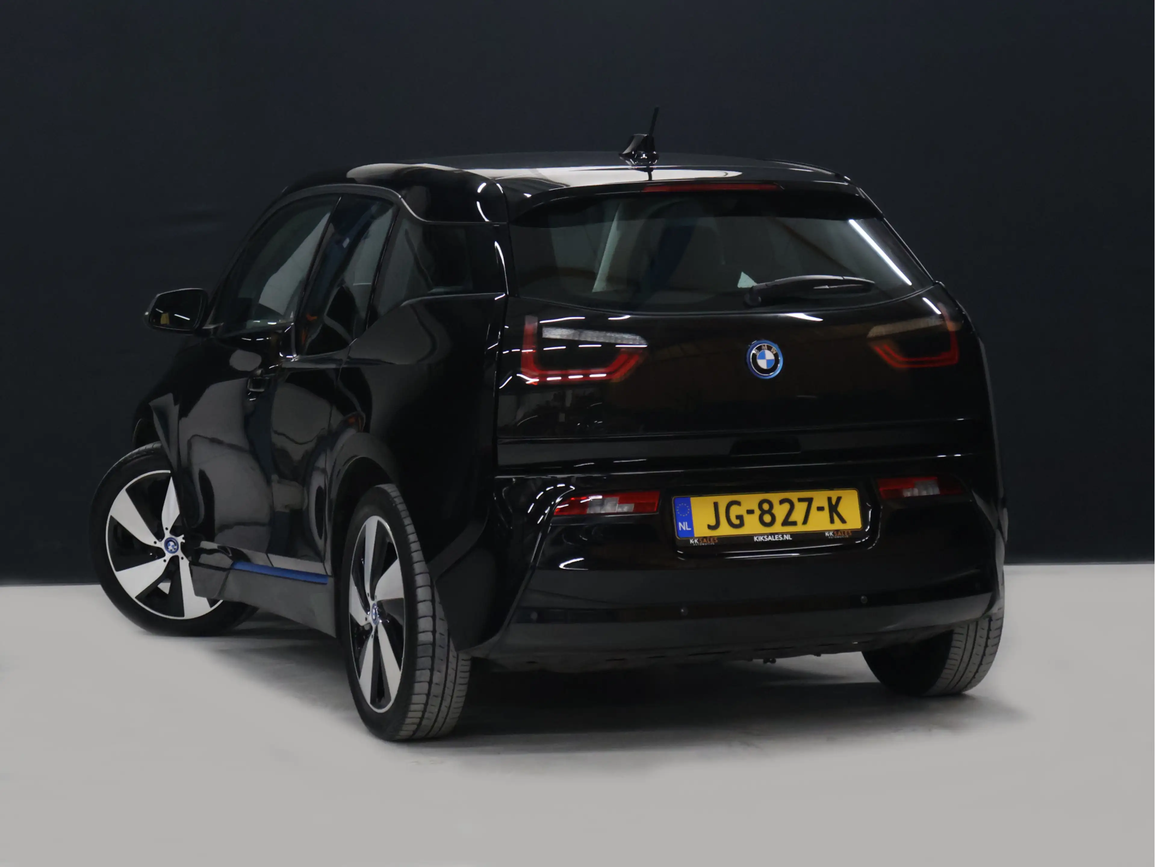 BMW i3 Basis Comfort 22 kWh [CRUISE CONTROL, STOELVERWARM — photo 4