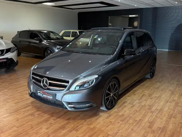 Mercedes-Benz B 220 220 CDI BlueEFFICIENCY Fascination 7-G DCT A
