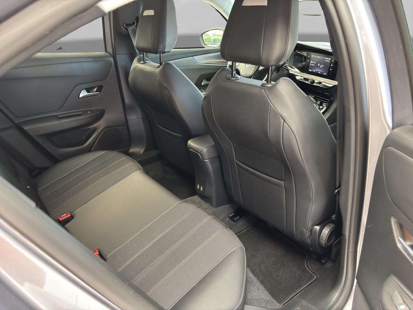 Opel Mokka E