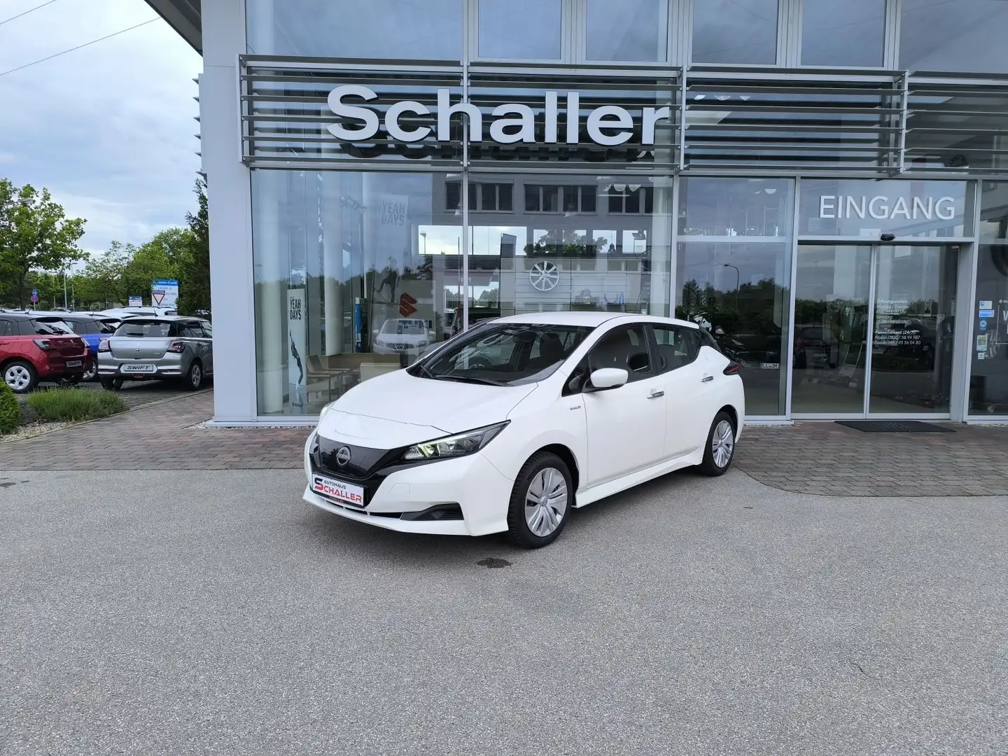 Nissan Leaf 39 kWh MY22 150PS Elektro Automatik Bianco - 2