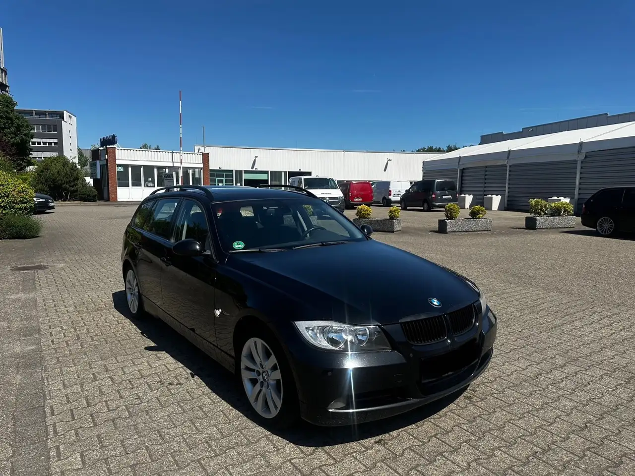 BMW 320