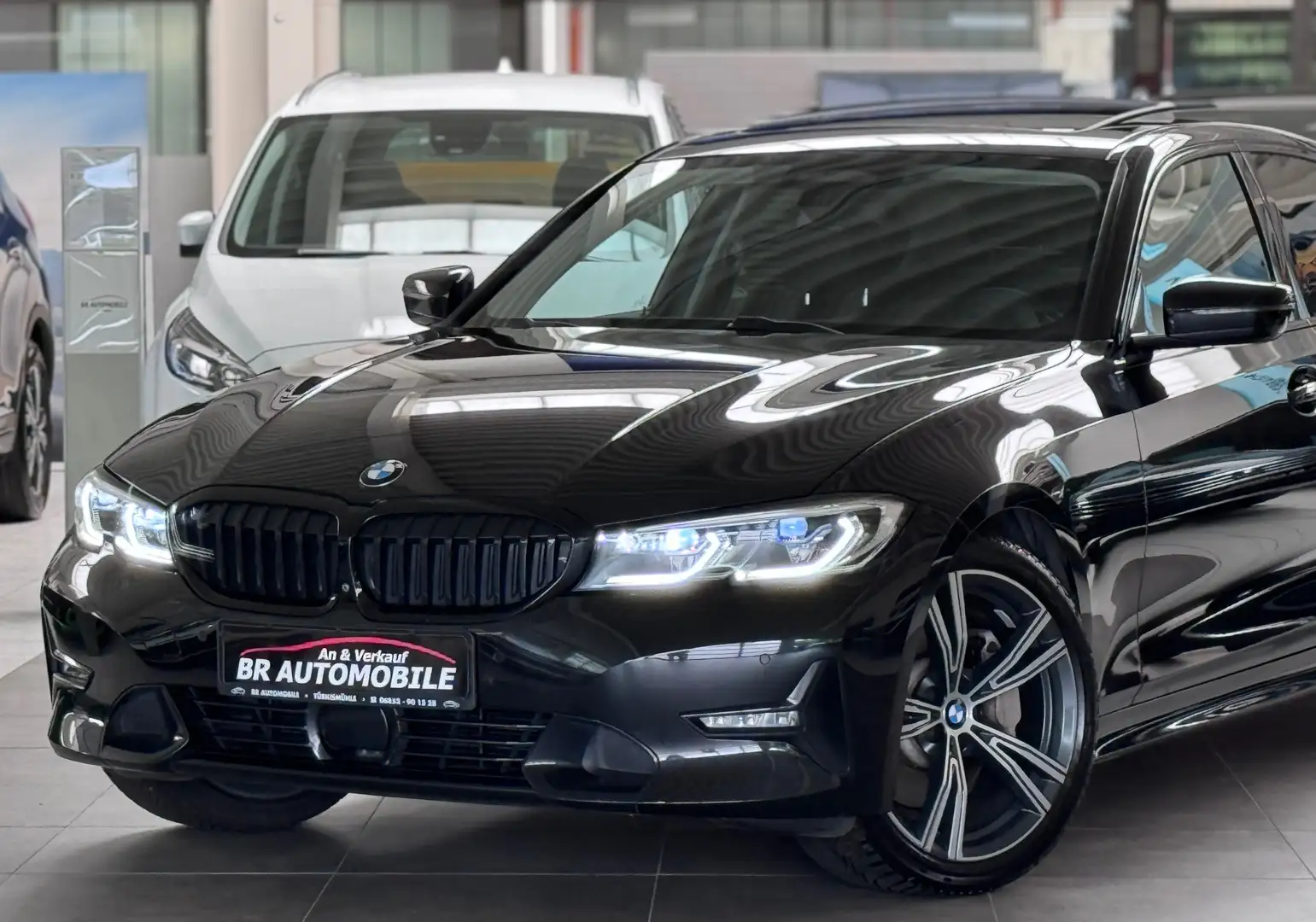 BMW 330 330 i Sport Line*LED*HeadUp*SD*360°Kamera*AHK Noir - 2