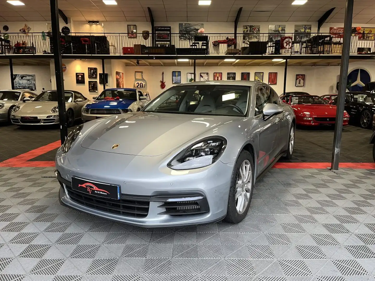 Porsche Panamera 3.0 V6 440ch 4S Silber - 2
