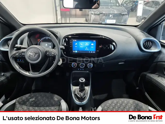 Toyota Aygo X view 9